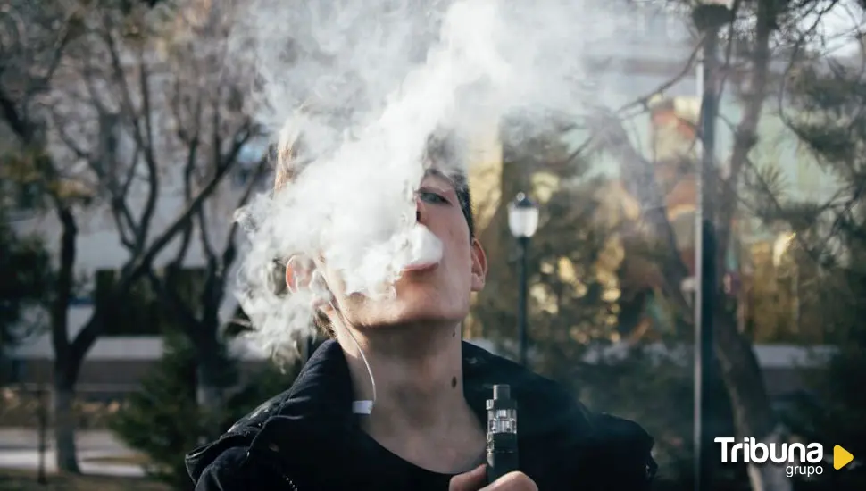 Vapeadores, "penosamente atractivos" para los adolescentes españoles pese a poder ser cancerígenos 