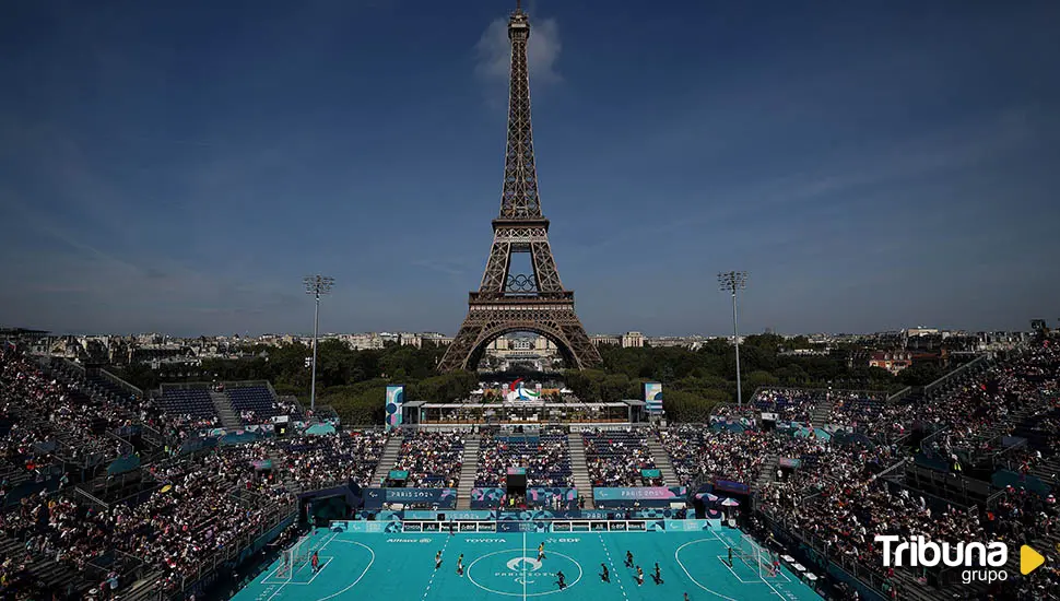 ¿Anillos olímpicos en la torre Eiffel sí o no? El debate que divide a Francia 