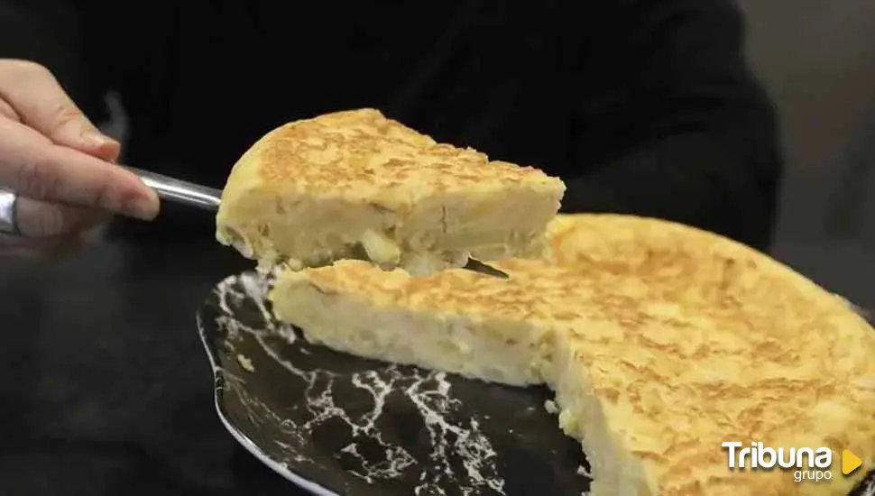 Tortilla de patatas, ¿con cebolla o sin cebolla?: el CIS tiene la respuesta