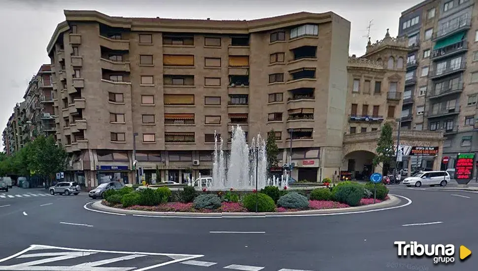 La fuente de la Puerta de Zamora se iluminará de rojo por el Día Internacional del Síndrome de Duchenne