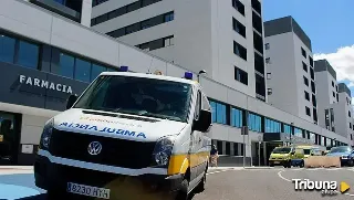 Dos personas trasladadas al hospital de Salamanca tras volcar su turismo en la A-66