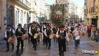 Salamanca se pone en 'modo charro' para celebrar el Día del Tamborilero 