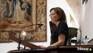 María Dolores Ludeña de la Cruz, profesora en la USAL, académica de número de la Real Academia de Medicina 