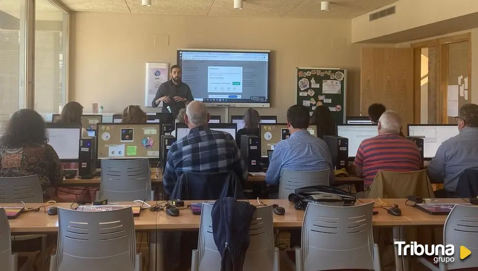 Talleres de robótica y de creación de apps en el Aula de Informática de Carbajosa de la Sagrada