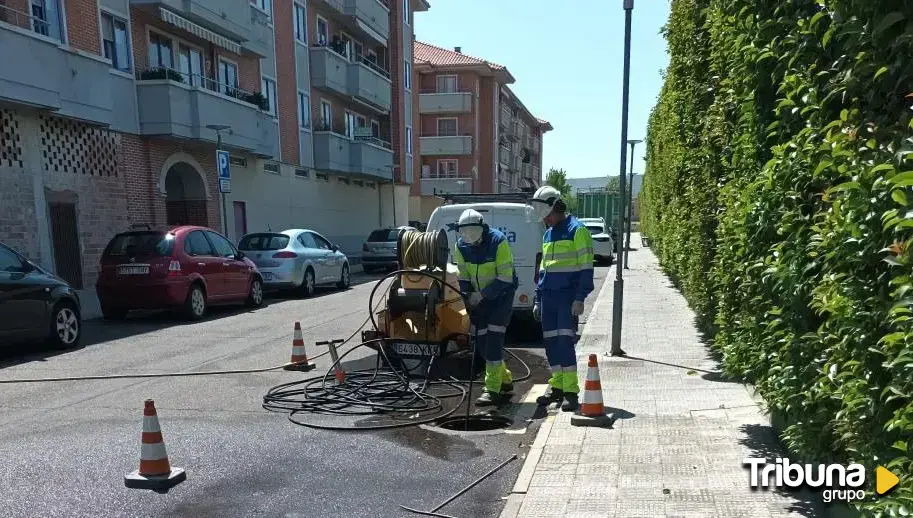 Extraídas más de siete toneladas de residuos en los imbornales de Santa Marta durante el tercer trimestre del año