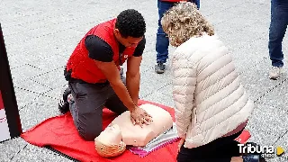 Jornada divulgativa sobre la salud del corazón en la plaza del Liceo