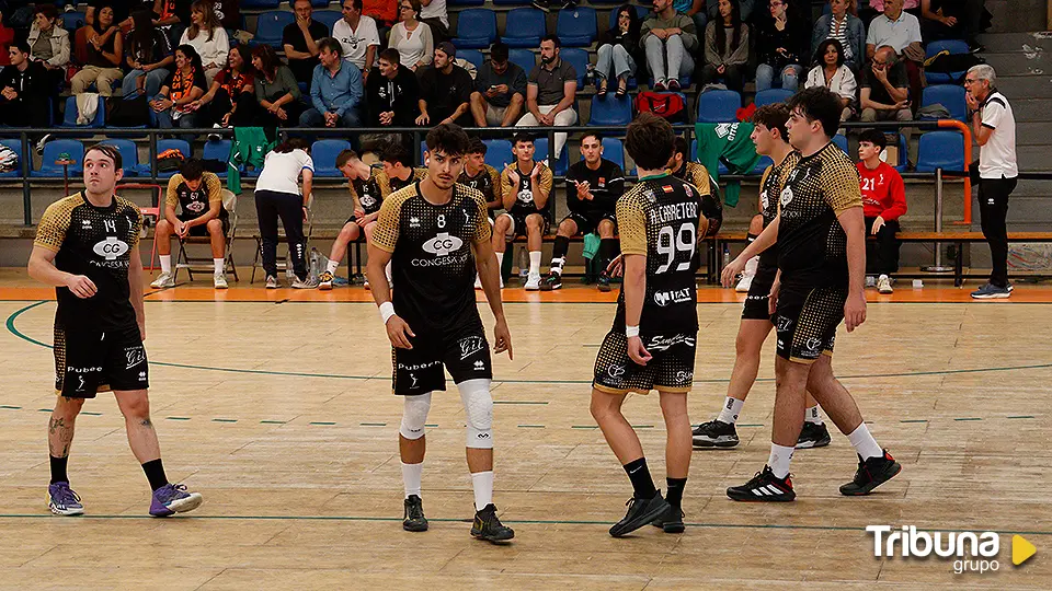 El Congesa Balonmano Salamanca no puede seguir el ritmo anotador de Torrelavega