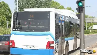 Piden reforzar las líneas de autobús entre Garrido y el Campus y una tercera ruta nocturna