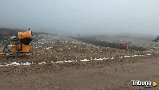 La estación Sierra de Béjar-La Covatilla mira al cielo mientras piensa en la producción de nieve artificial