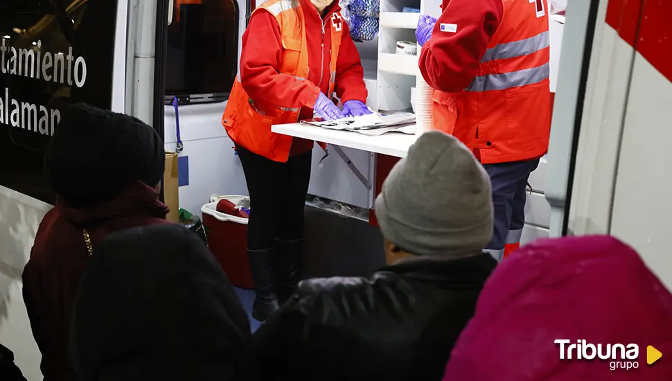 Combatir el frío con solidaridad: Cruz Roja Salamanca intensifica su asistencia a personas sin hogar