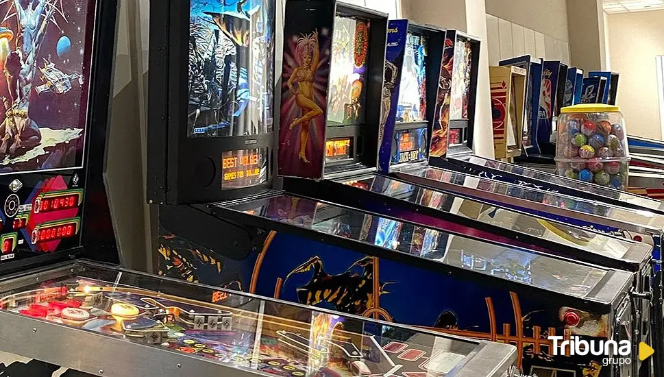 El Tormes estrena salón recreativo con máquinas arcade y pinball