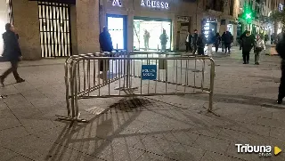 Sorpresa en Salamanca: la estatua de Vicente del Bosque desaparece temporalmente