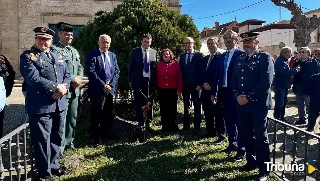 La Fregeneda se viste de fiesta y se hermana con Portugal en el Día del Almendro