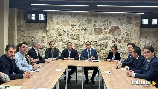 La hostelería y el Ayuntamiento estrechan lazos para potenciar Salamanca en los meses de menor turismo 