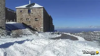 La nieve aparece también en Salamanca y obliga a cortar tres carreteras