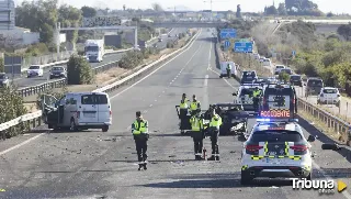 Un muerto y seis heridos en un accidente con seis coches implicados en la A-7 en Alhama de Murcia