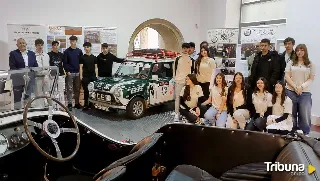 El Morris Mini 850 L de 1974 que se exhibe en el Museo de Automoción de Salamanca